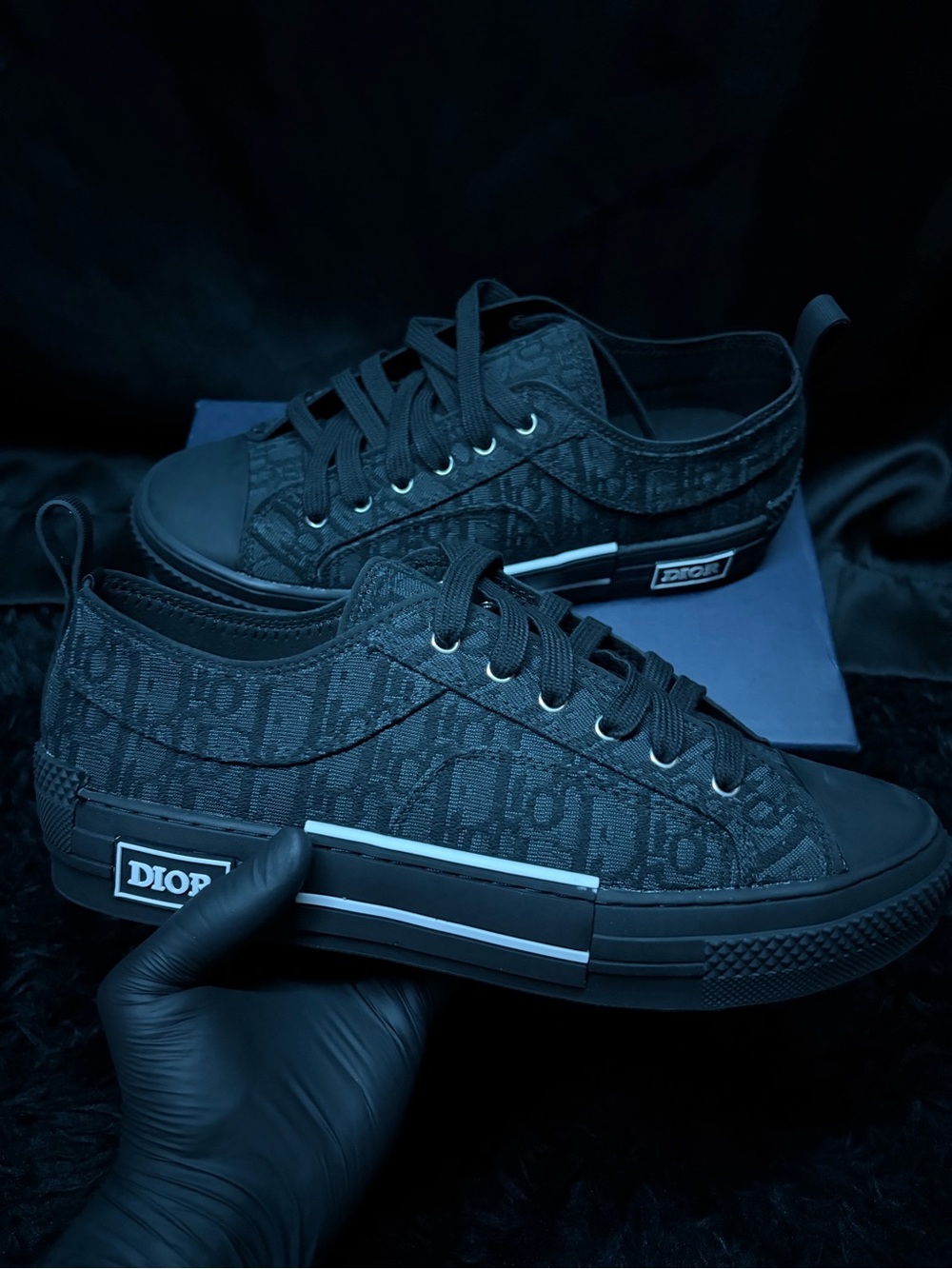 Dior Men’s Black Signature Jacquard Low-Top Sneakers